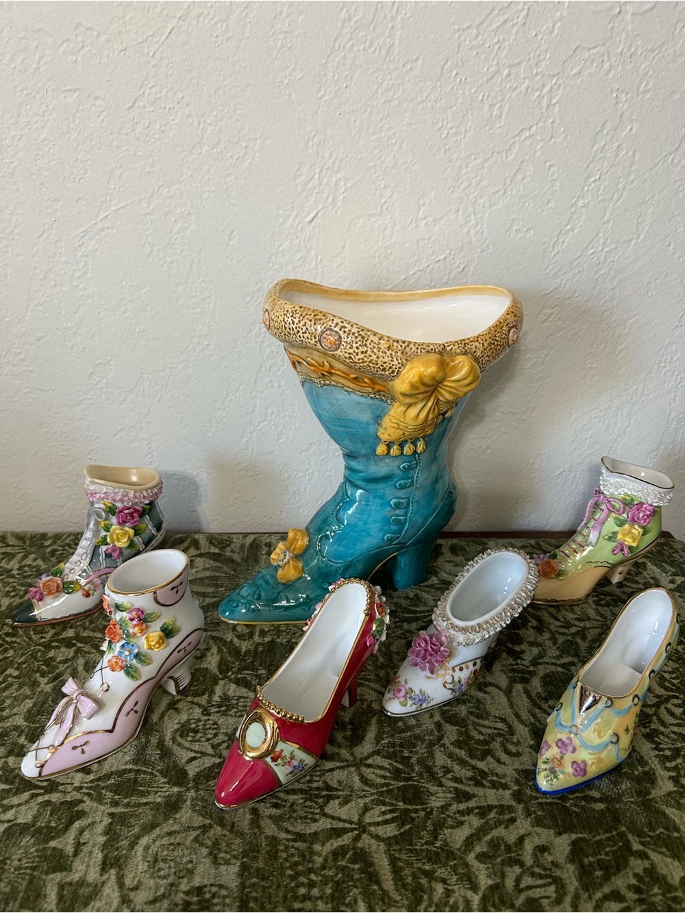 LOT of 7 Ceramic Shoe & Boot Figurines